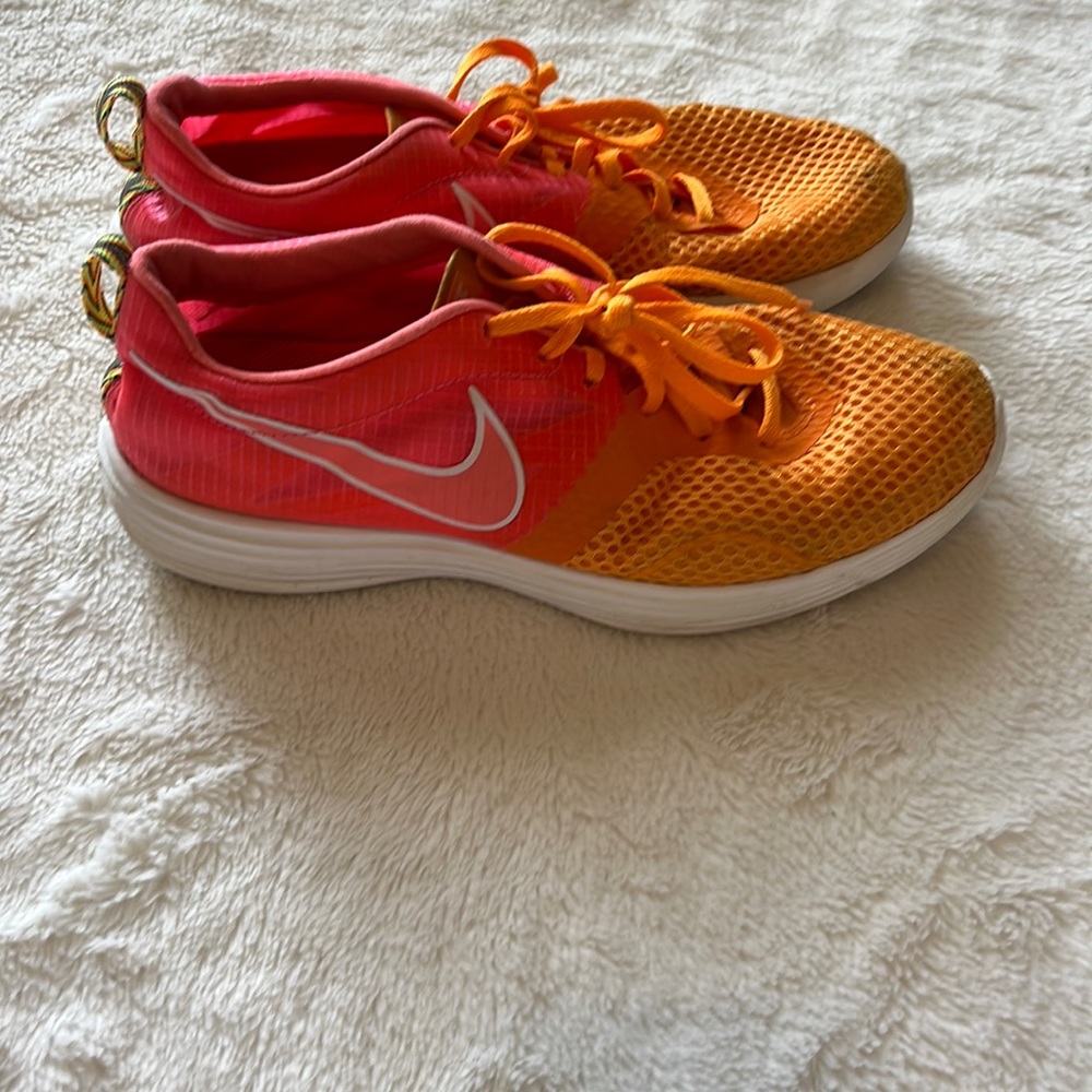 Nike Lunarlon shoes size 9.5